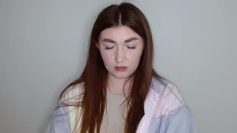Snapshot of evachaturbatte chatting on 18, 5, 2026 Evachaturbatte online show from 18, 5, 2026