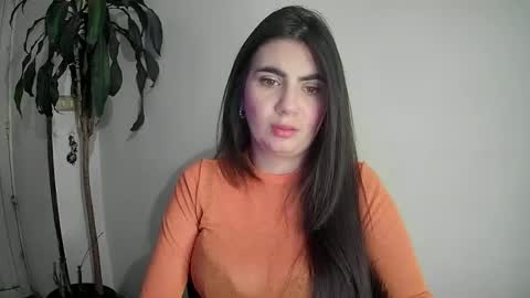 evacollins12 online show from 7, 12, 2024