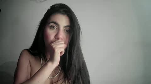 evacollins12 online show from 8, 2, 2025