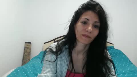 hornycrissyyourlove online show from 4, 5, 2026