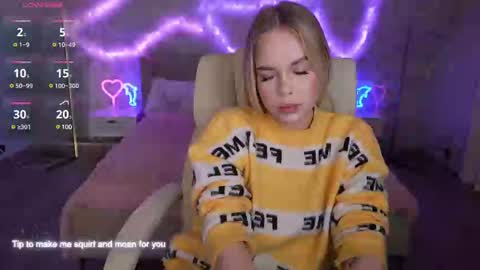 Snapshot of evacrush chatting on 21, 2, 2025 evacrush online show from 21, 2, 2025