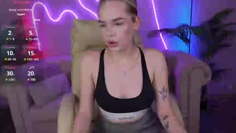 Snapshot of evacrush chatting on 3, 3, 2025 evacrush online show from 3, 3, 2025
