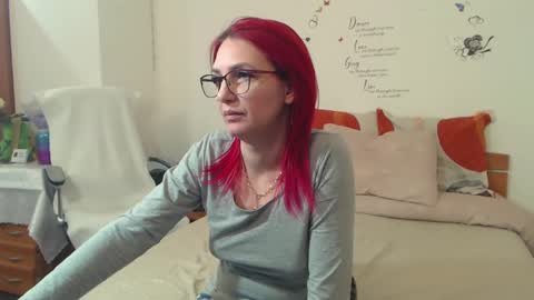 EvadesireONE online show from 17, 2, 2025