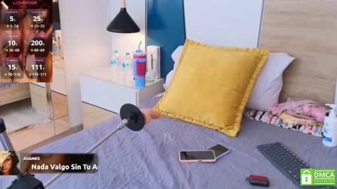 Evadne online show from 16, 9, 2025