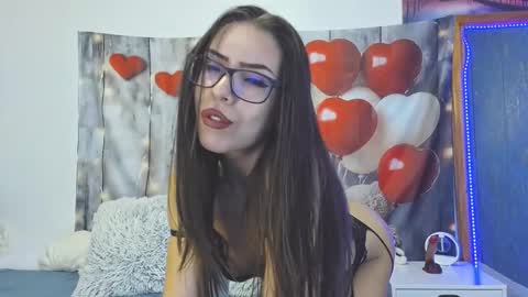 Snapshot of evagabe chatting on 1, 10, 2025 EvaGabe online show from 1, 10, 2025