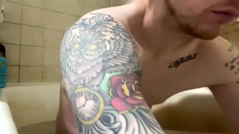 Snapshot of evageniex chatting on 9, 10, 2025 evageniex online show from 9, 10, 2025