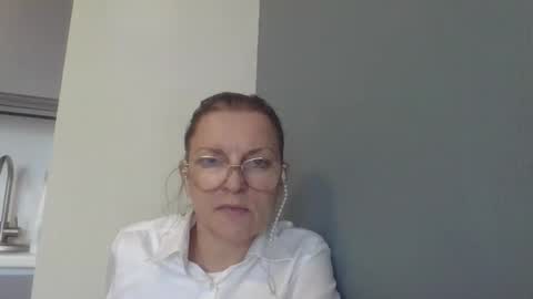 Snapshot of evaglad chatting on 19, 9, 2025 evaglad online show from 19, 9, 2025