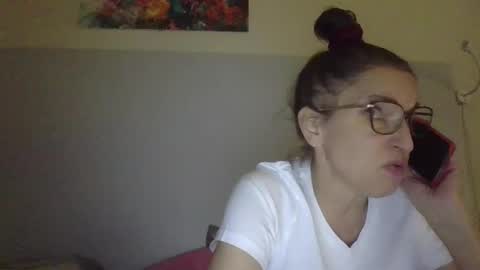 Snapshot of evaglad chatting on 2, 10, 2025 evaglad online show from 2, 10, 2025