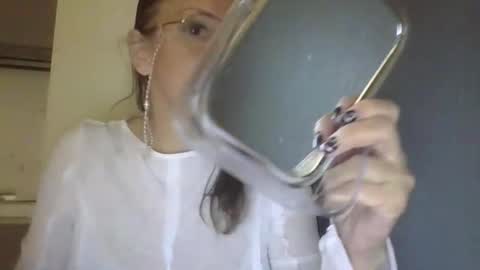 Snapshot of evaglad chatting on 12, 10, 2025 evaglad online show from 12, 10, 2025