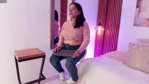 Snapshot of evagoddess_ chatting on 22, 5, 2026 EVA GODDESS online show from 22, 5, 2026