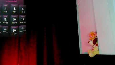 Evah Lee online show from 19, 3, 2026