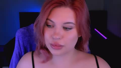 Snapshot of evaharve chatting on 3, 10, 2025 Eva online show from 3, 10, 2025