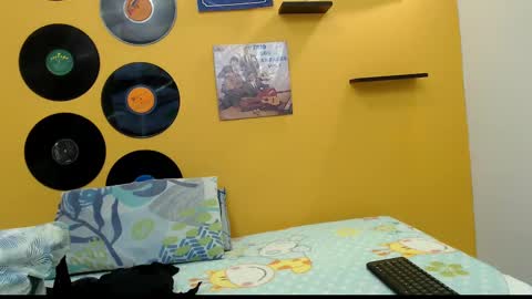 Snapshot of evaleribigtits18 chatting on 26, 2, 2025 evale online show from 26, 2, 2025
