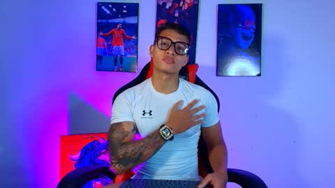 EVAN GREY online show from 9, 9, 2025