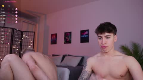 evan_white_ online show from 19, 1, 2025