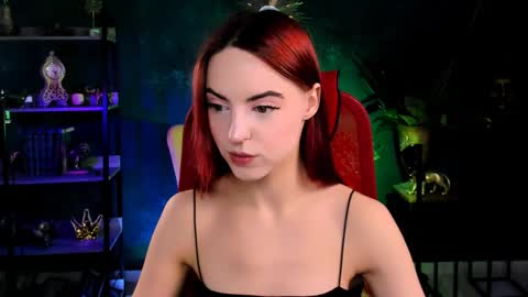 Eva  online show from 21, 10, 2025