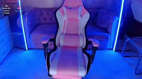 Eva online show from 24, 10, 2025