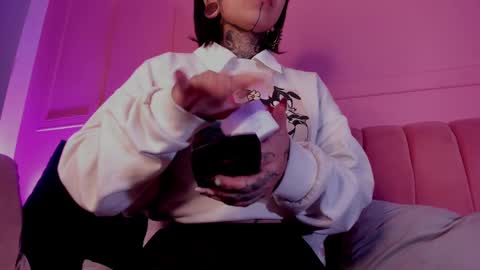 Eva online show from 12, 3, 2025