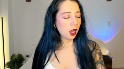 Snapshot of evangelinelovee chatting on 25, 6, 2026 Evangeline online show from 25, 6, 2026