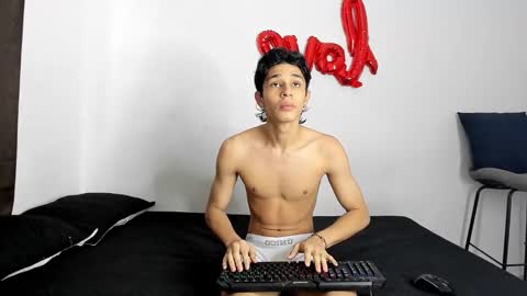 Evans collins24 online show from 2, 11, 2025