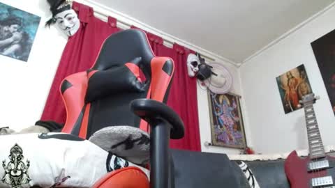 Snapshot of evans_xy chatting on 10, 7, 2026 evans_xy online show from 10, 7, 2026