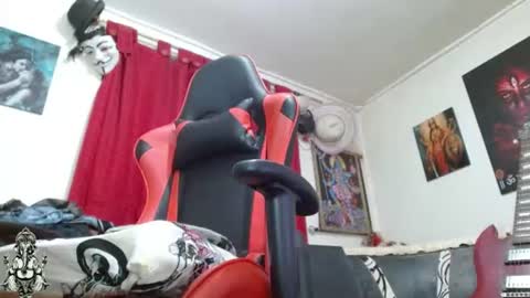 Snapshot of evans_xy chatting on 28, 7, 2026 evans_xy online show from 28, 7, 2026