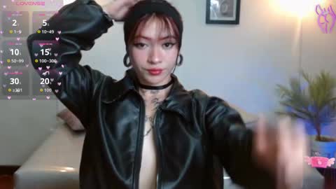 Evanssa lx online show from 11, 9, 2025