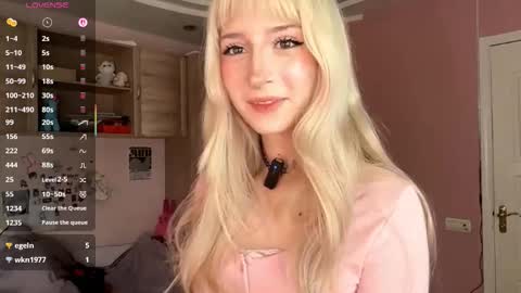 Eva online show from 26, 11, 2025