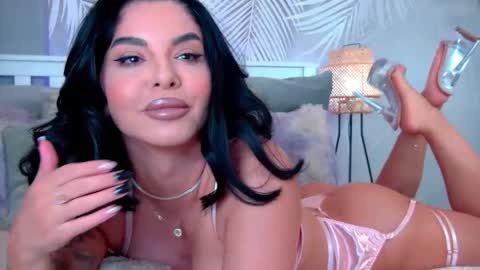 Snapshot of evareyss chatting on 23, 10, 2025 evareyss online show from 23, 10, 2025