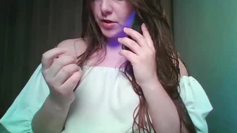 evasapples2026 online show from 9, 5, 2026