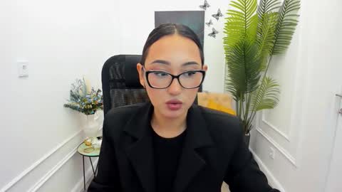 Snapshot of evasarazardje chatting on 19, 11, 2025 evasarazardje online show from 19, 11, 2025