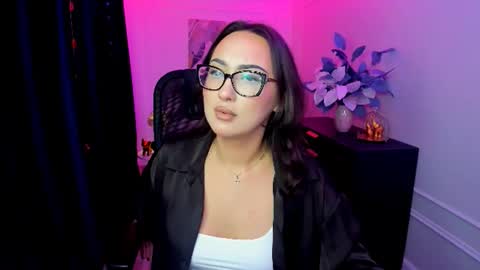 Snapshot of evasarazardje chatting on 20, 11, 2025 evasarazardje online show from 20, 11, 2025