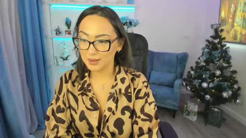 Snapshot of evasarazardje chatting on 5, 12, 2025 evasarazardje online show from 5, 12, 2025