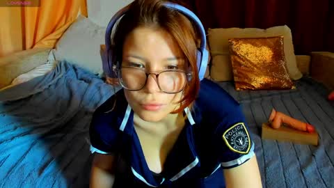 Snapshot of evasunshine18 chatting on 3, 4, 2026 Eva online show from 3, 4, 2026