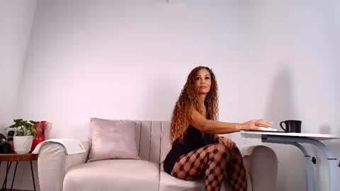  EVA LUNA online show from 12, 2, 2025