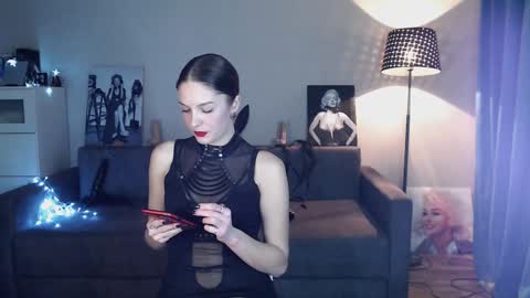 Eva online show from 10, 12, 2024