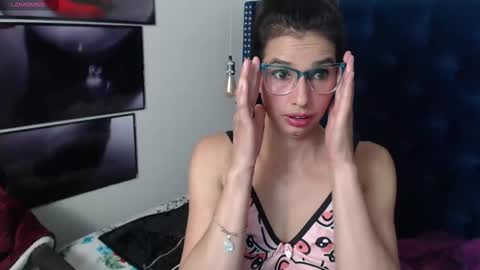  Eva  online show from 23, 2, 2025