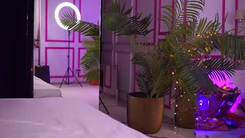 Snapshot of evazane chatting on 28, 2, 2025 Eva online show from 28, 2, 2025