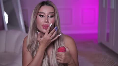 Eva online show from 18, 11, 2025