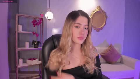 Snapshot of evebenson chatting on 19, 9, 2025 Eve online show from 19, 9, 2025