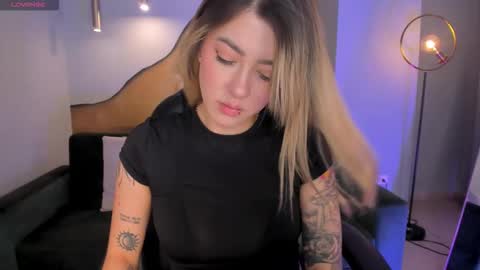 Snapshot of evebenson chatting on 7, 10, 2025 Eve online show from 7, 10, 2025