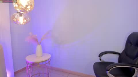 Snapshot of evebenson chatting on 26, 10, 2025 Eve online show from 26, 10, 2025