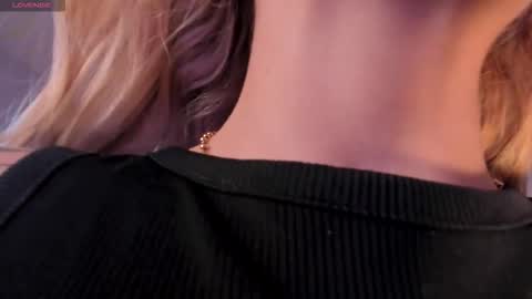 Snapshot of evebenson chatting on 7, 11, 2025 Eve online show from 7, 11, 2025