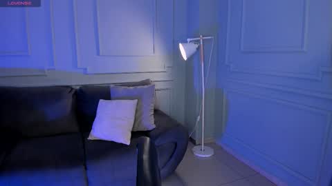 Snapshot of evebenson chatting on 1, 12, 2025 Eve online show from 1, 12, 2025