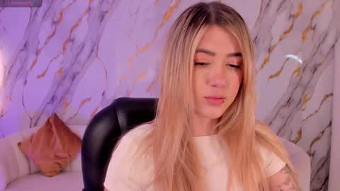 Snapshot of evebenson chatting on 4, 12, 2025 Eve online show from 4, 12, 2025