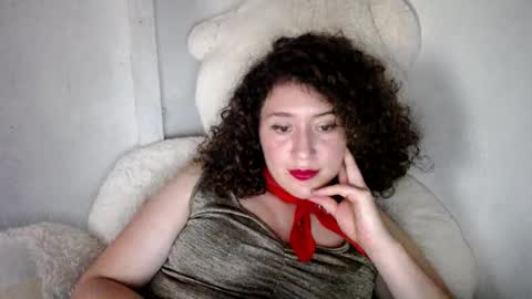 evelin97 online show from 4, 4, 2026
