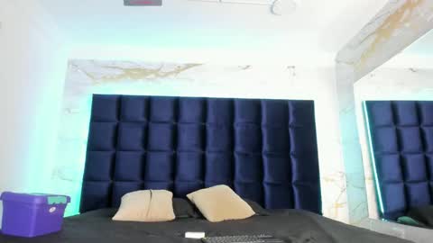 Evelin Mason online show from 10, 9, 2025