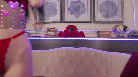 Evelin online show from 7, 7, 2026