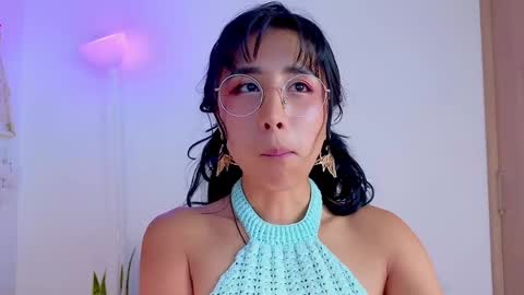 Snapshot of evelyn_chelle chatting on 29, 1, 2025 Im Eve or Chelle Next Stream 191224 online show from 29, 1, 2025