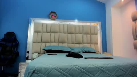 Isabella  online show from 13, 1, 2026